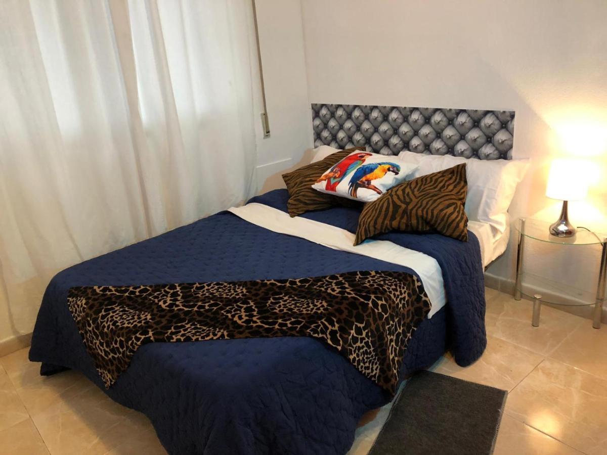 La Reina De Gran Via -tph Bed and breakfast Madrid